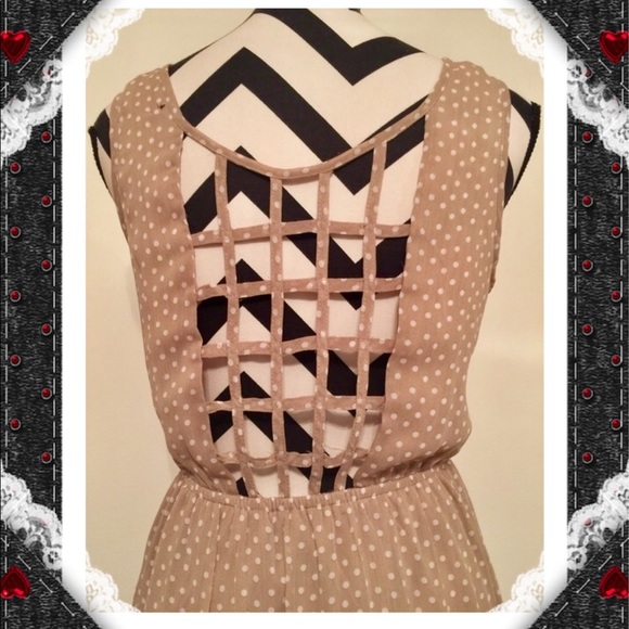 Band Of Gypsies@ Back Cut-Out Polka Dot Dress - Picture 5 of 6